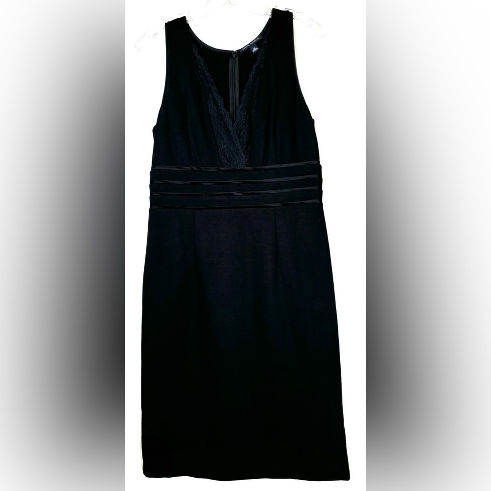 BANANA REPUBLIC Ponte Stretch Lace Dress‎ Size 10 Black Fit & Flare $148 0660